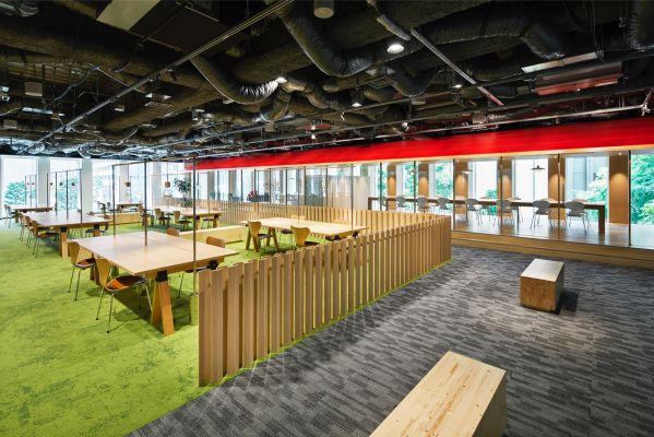 办公室设计怎样凸显空间展示性？