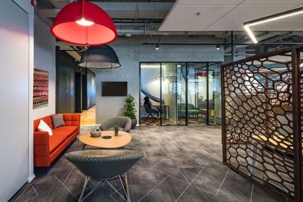 上海办公室装修从哪几个方面来考虑？